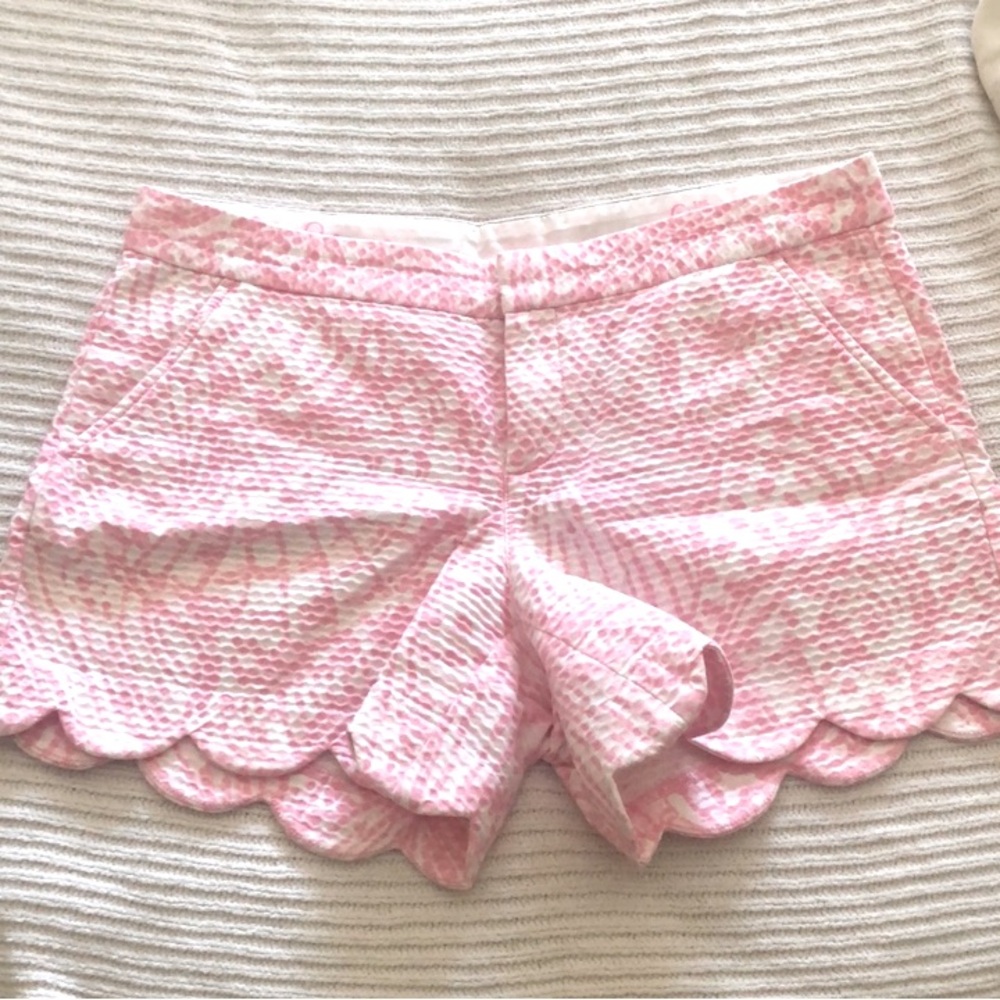 Lilly Pulitzer size 2 buttercup shorts